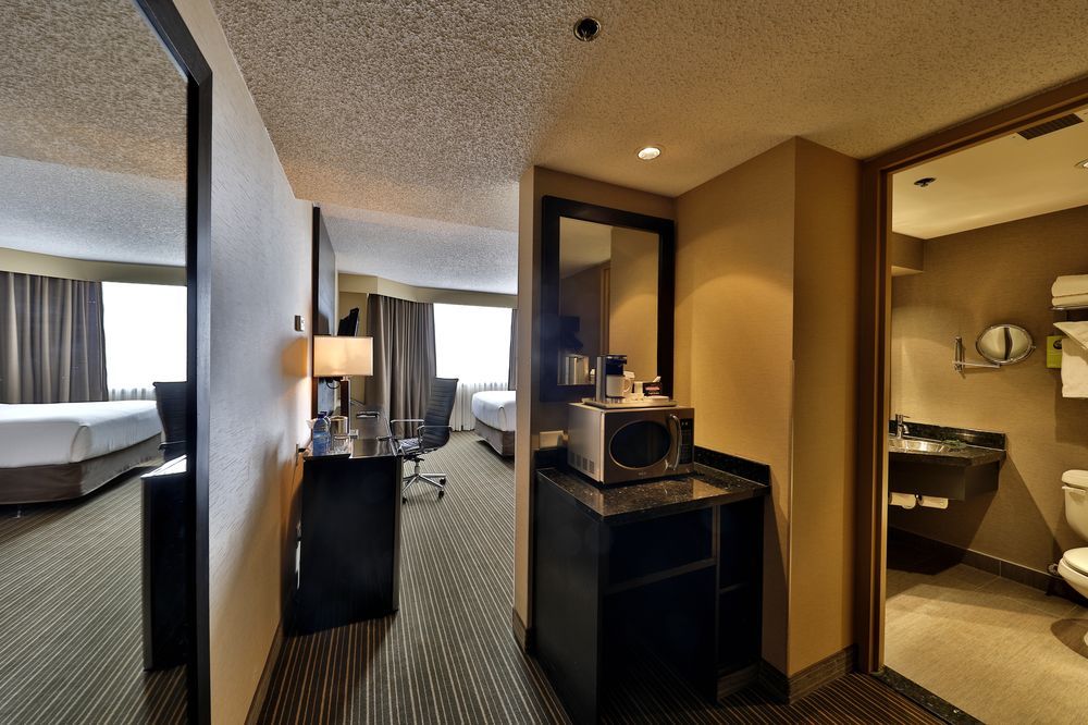 Edmonton Hotel & Convention Center Edmonton Luaran gambar