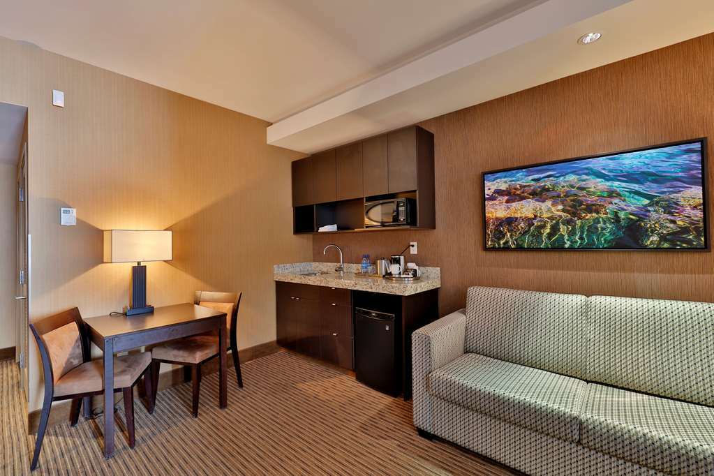 Edmonton Hotel & Convention Center Edmonton Bilik gambar
